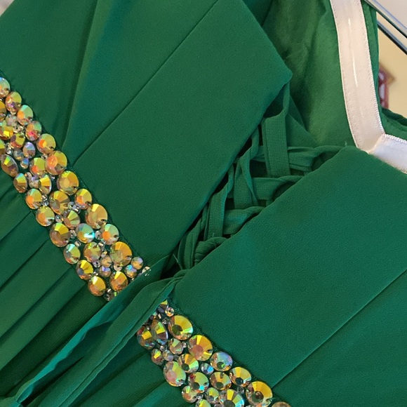 NEW MAY QUEEN qouture jeweled formal dress - Picture 8 of 16